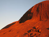 Uluru au levé du soleil